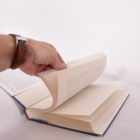 A Long Way from Home : Growing up in the American Heartland by Tom Brokaw - Picture 10 of 12